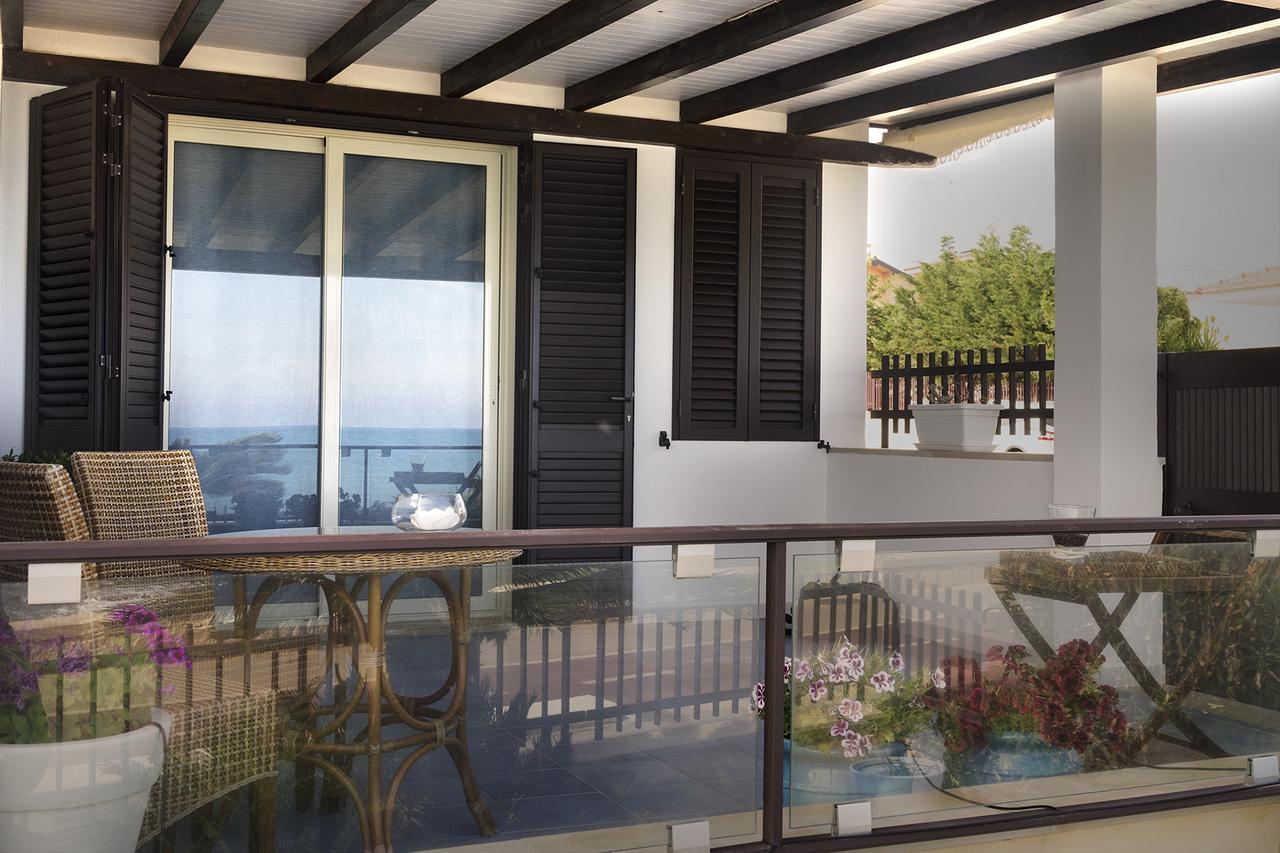 Terrazza A Mare Corallo Marina di Ragusa Buitenkant foto